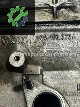 Audi Passat Silindir Kapağı 03G103373A çıkma parça