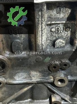 Volkswagen Caddy Motor Takozu 03L021BJ çıkma parça