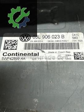 Seat Leon Motor Beyni 03L906023B çıkma parça
