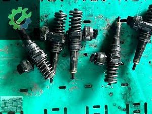 0414720210 VW T5 TOUAREG 2.5 TDI TAKIM ENJEKTÖR