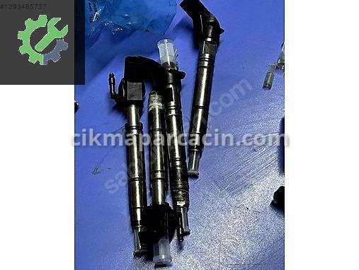 Mercedes-Benz Sprinter Enjektör 0445115068 çıkma parça