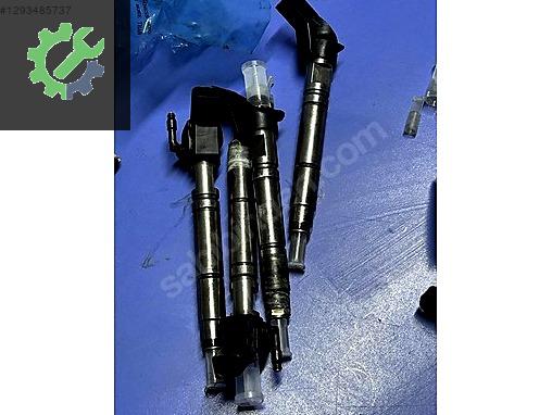 0445115068 SPRİNTER VİTO EURO4 MOTOR SÖKMESİ ENJEKTÖR OM 646