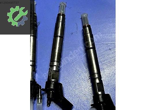 0445115068 SPRİNTER VİTO EURO4 MOTOR SÖKMESİ ENJEKTÖR OM 646