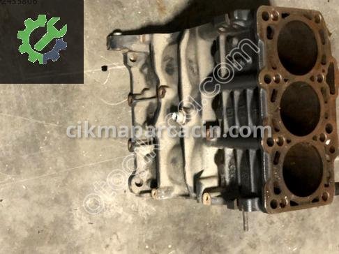 Volkswagen Polo Blok 045103021N çıkma parça