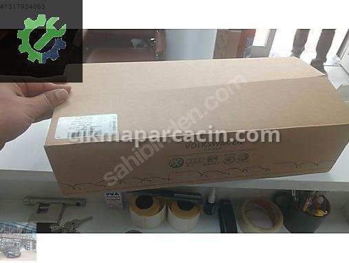 Audi A3 Eksantrik Mili 04L103044K çıkma parça