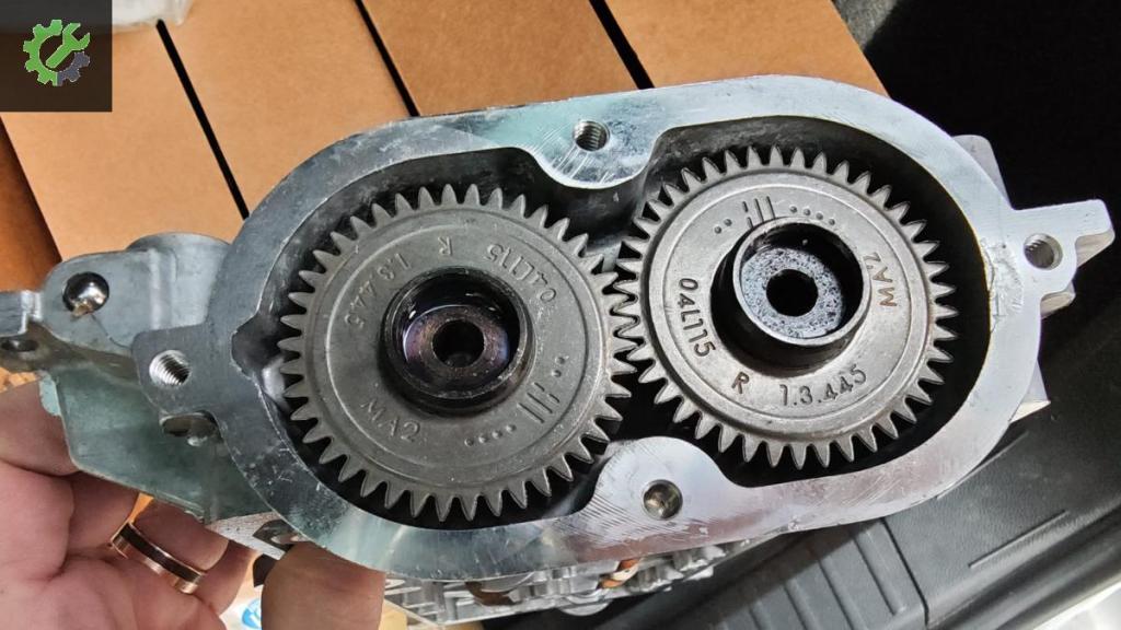 Audi A3 Eksantrik 04L103308C çıkma parça
