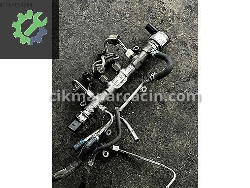 Skoda Octavia Yakıt Basınç Sensörü 04L130089F çıkma parça