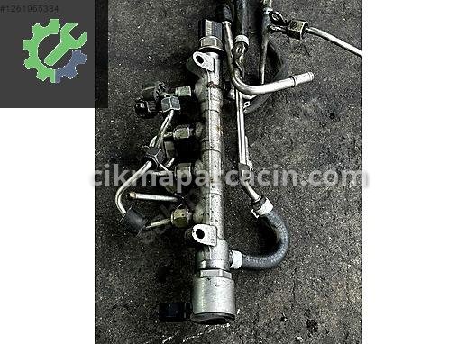 Skoda Octavia Yakıt Basınç Sensörü 04L130089F çıkma parça