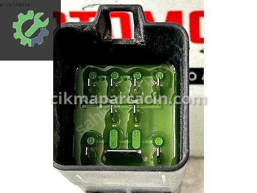 MAN TGE Röle 04L907281B çıkma parça