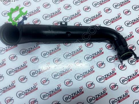 Volkswagen Golf Turbo 04E145673F çıkma parça