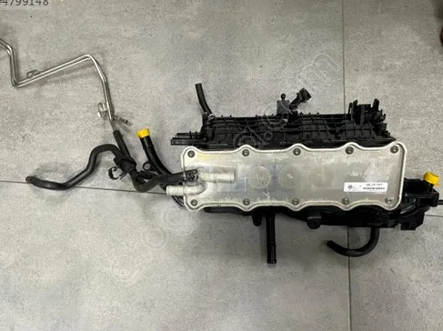 Volkswagen Tiguan Emme Manifoldu 04E145749F çıkma parça
