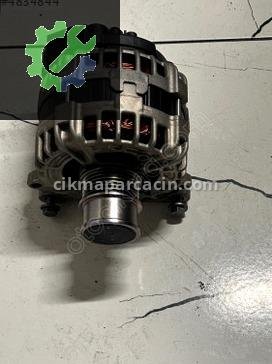 Volkswagen Tiguan Şarj Dinamosu 04E903023S çıkma parça