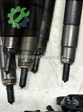 Skoda Octavia Enjektör 04L130277D çıkma parça