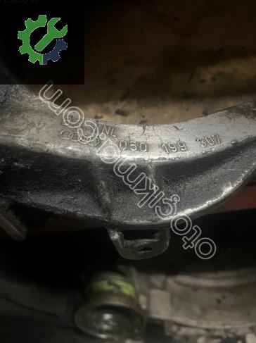 Audi A4 Motor Takozu & Kulağı çıkma parça