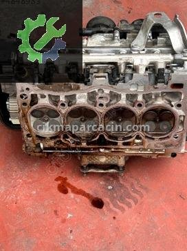 Volkswagen Tiguan Silindir Kapağı 05E103404F çıkma parça