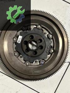 05E105266D TİGUAN KAROQ 1.5 TSİ DAD OTOMATİK ŞANZIMAN VOLANT