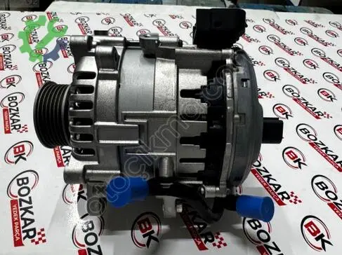 Volkswagen Passat Şarj Dinamosu 05E903019F çıkma parça