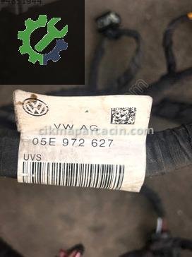 Volkswagen Tiguan Motor Tesisatı 05E972627 çıkma parça