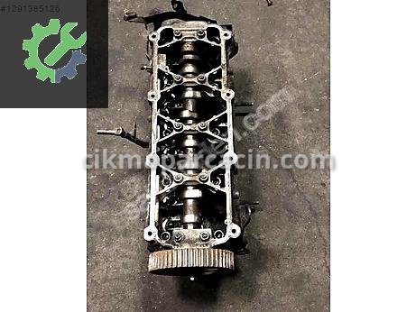 Audi A3 Silindir Kapağı çıkma parça