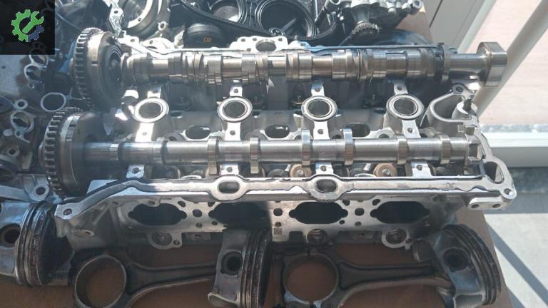 Volkswagen Passat Silindir Kapak çıkma parça