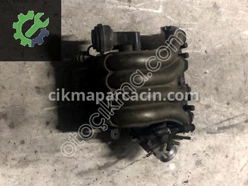 Audi Passat Gaz Kelebeği 06B133062B çıkma parça