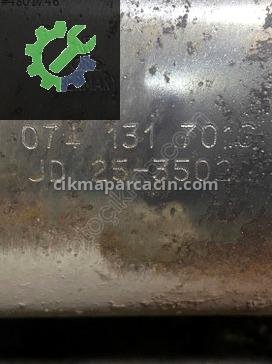 Volkswagen Transporter Katalitik Konvertör 074131701G çıkma parça