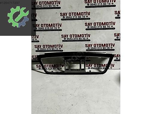 08637-Z00 MERCEDES W207 W212 ORTA KALORİFER MENFEZİ ÇERÇEVESİ