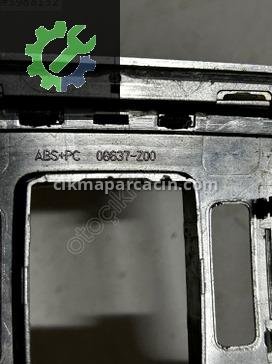 Mercedes-Benz C Serisi Kalorifer Izgarası 08637Z00 çıkma parça