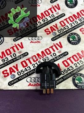 Opel Astra Flaşör Düğmesi 09131729 çıkma parça