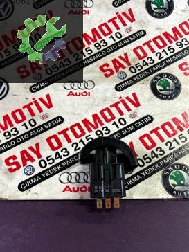 09131729 OPEL ASTRA G DÖRTLÜ SİNYAL DÜĞMESİ FLASÖR
