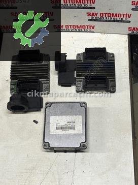 Opel Zafira Motor Beyni 09353509 çıkma parça