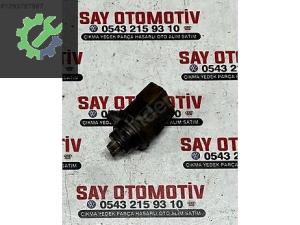 095919823F GOLF4 BORA 1.6 OTOMATİK ŞANZIMAN GERİ VİTES MÜŞÜRÜ