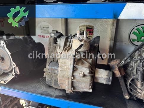 Volkswagen Jetta Şanzıman Komple çıkma parça