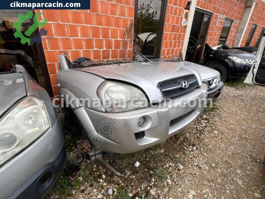 Hyundai Santa Fe Far çıkma parça