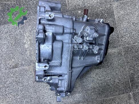 Volkswagen Polo Şanzıman çıkma parça