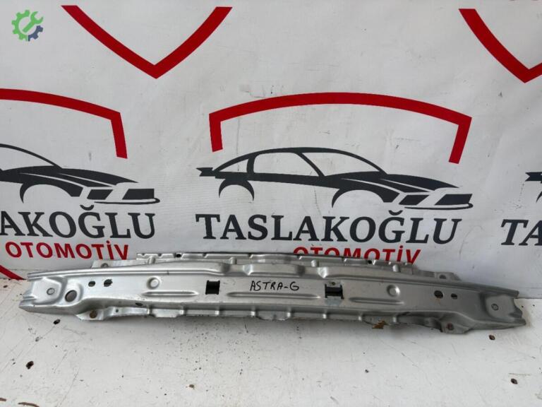 Opel Astra Tampon Demiri çıkma parça