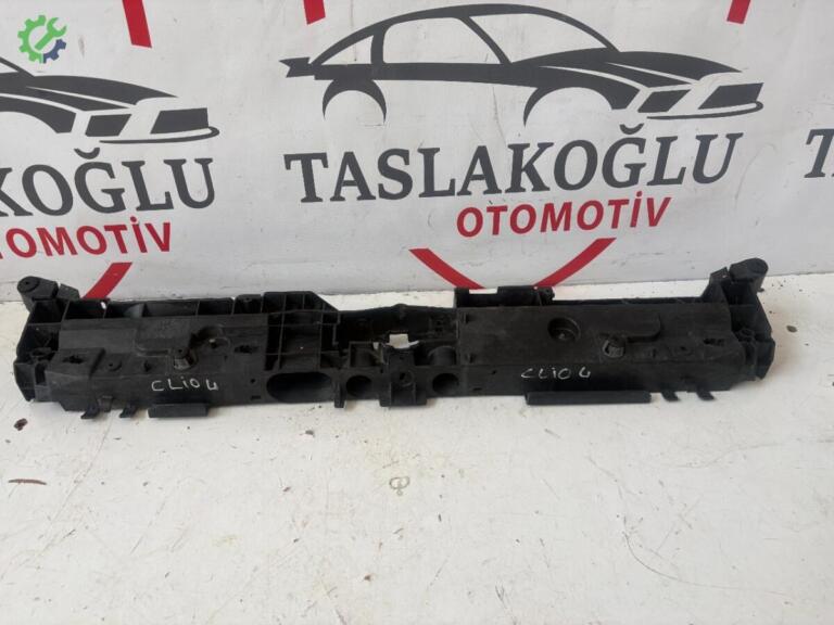 Renault Clio Ön Panel çıkma parça