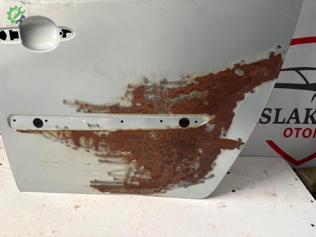 Renault Kangoo Sol Sürgülü Kapı çıkma parça