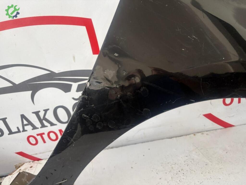 Toyota Corolla Sağ Ön Çamurluk çıkma parça