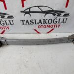 HONDA INTEGRA DC5 ÖN TAMPON DEMİRİ