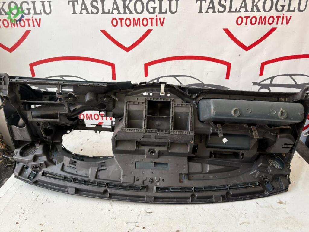 Renault Kangoo Komple Torpido çıkma parça