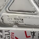 TOYOTA CORONA ÖN KAPUT