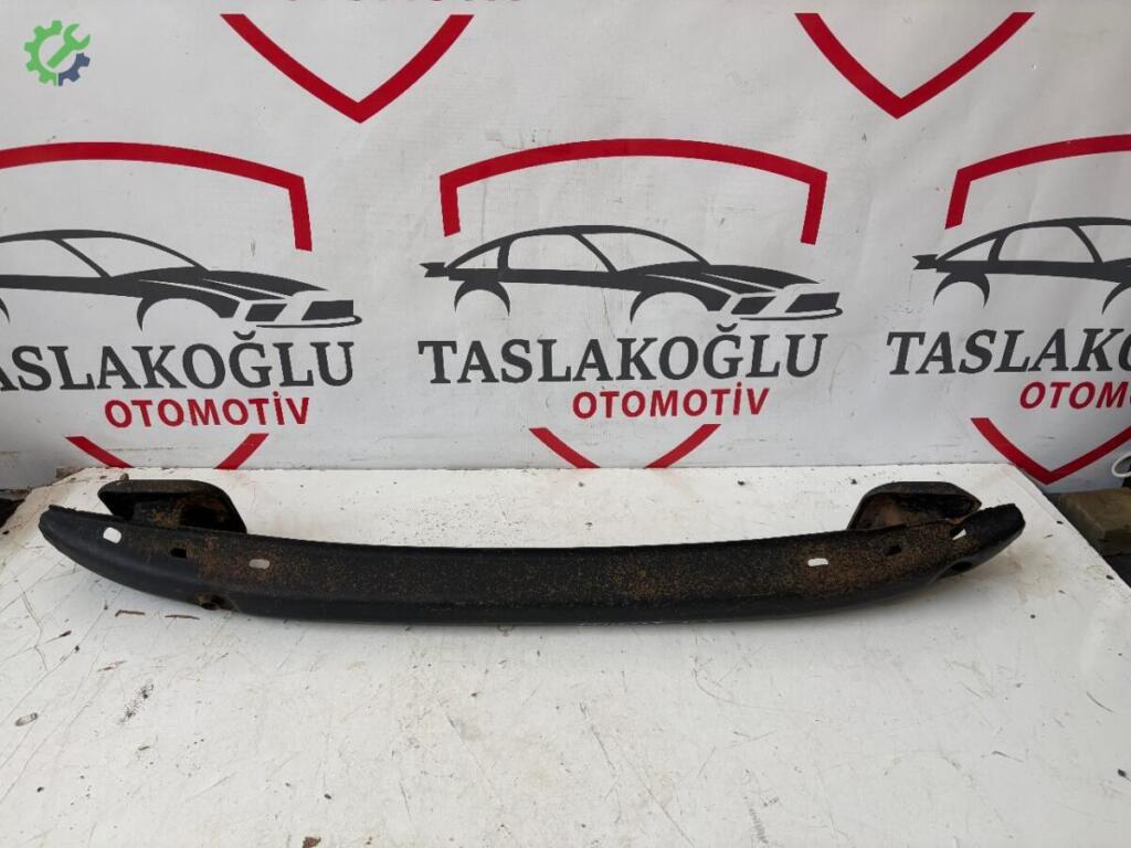 Peugeot 307 Tampon Demiri çıkma parça