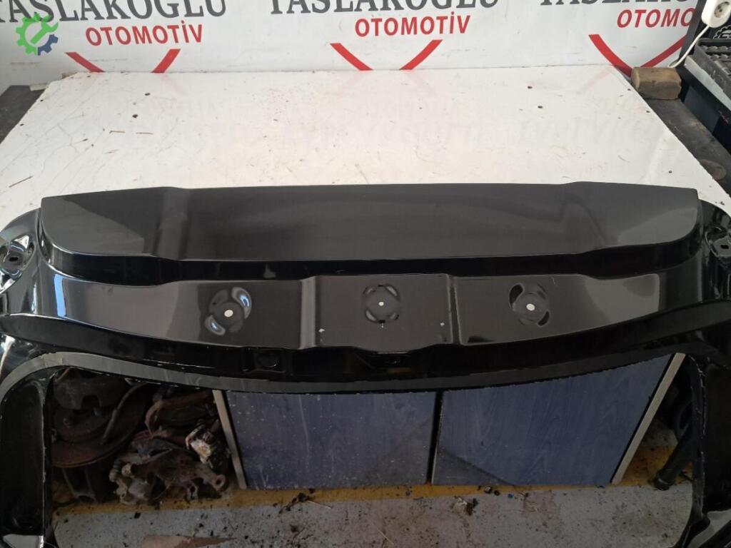 Chery Tiggo Bagaj Kapağı çıkma parça