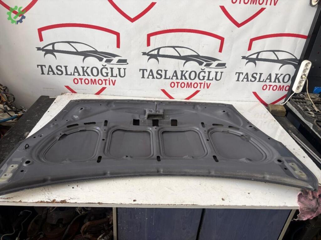 Hyundai i20 Kaput çıkma parça