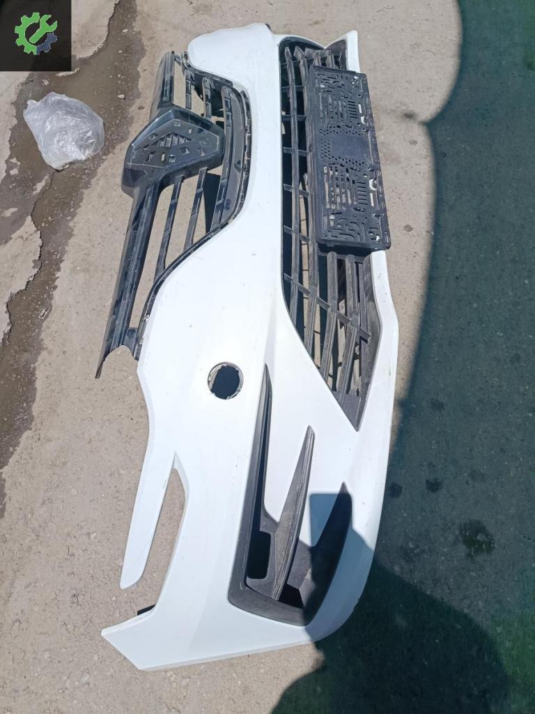 Renault Megane Ön Tampon çıkma parça