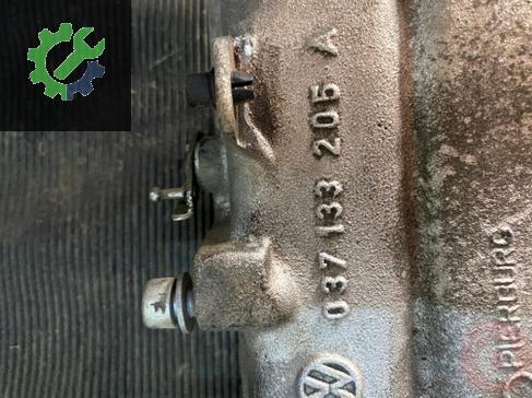 Volkswagen Polo Emme Manifoldu 037133205A çıkma parça