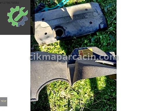 Mercedes-Benz CLA Külbütör Kapağı IA1120100167 çıkma parça