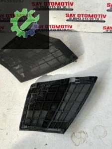 1246890167 MERCEDES W124 SİYAH HOPARLÖR KAPAK GÖĞÜS (2. Adet)