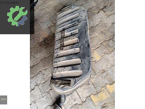 Mercedes-Benz 240 Depo Kapağı çıkma parça